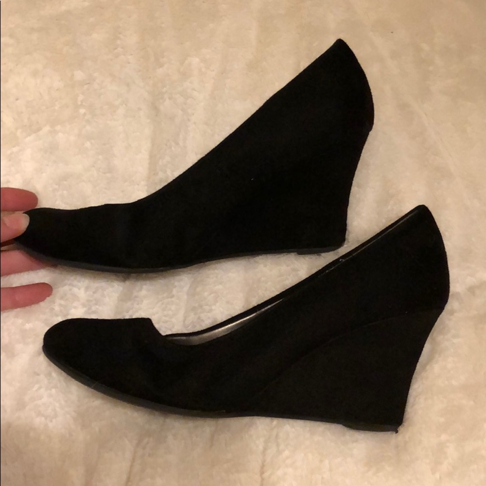 Wedges - Picture 2 of 4